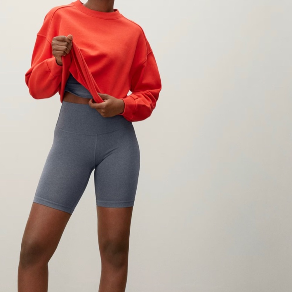 Everlane Perform Heathered Charcoal The Perform Bike Short